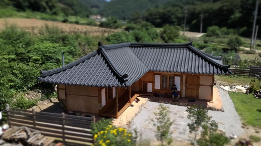 최지혜 대표가 설계한 사북면 솔마우마을 한옥. (사진=최지혜 대표)