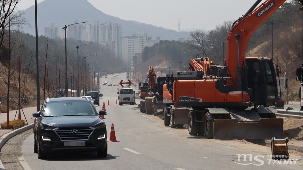 배관 공사로 도시 가스 공급이 늘어날 경우 춘천의 에너지 취약계층이 감소할 전망이다. (사진=최민준 기자)