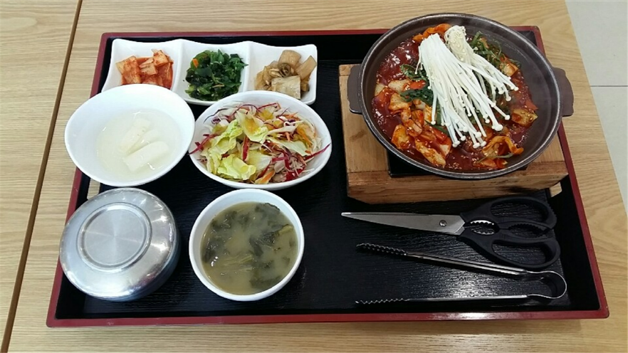 홍천휴게소 닭갈비화로구이. (사진=키다리식품)